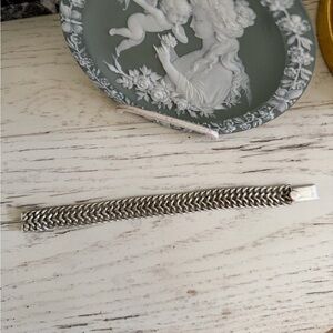 Stunning Taxco 925 IC-25 Silver Herringbone Chain Bracelet.